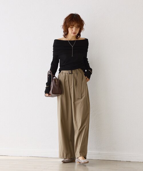 RIVE DROITE（リヴドロワ）の「【女性らしい抜け感】シアーテレコオフショルカットソー（Tシャツ/カットソー・レディース・チャコールグレー/ブラック・FREE）」の21枚目の写真