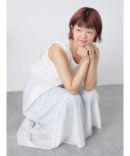 ehka sopo（エヘカソポ）の「前後2WAY小花柄キャミワンピース（ワンピース・レディース・オフホワイト/サックスブルー/ネイビー・F）」の17枚目の写真