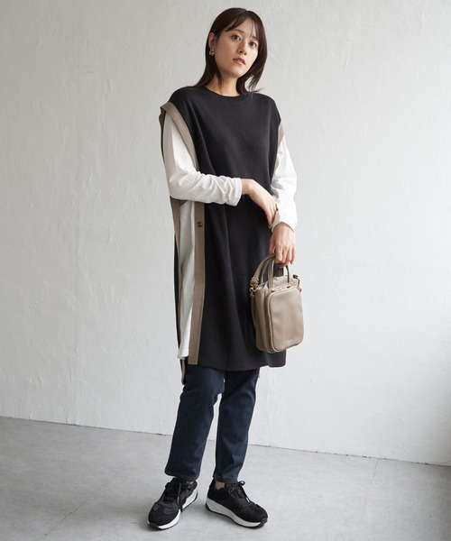 ikka（イッカ）の「【2点セット】サイドボタンニットベストセットワンピース（ワンピース・レディース・ブラック/グリーン系その他/モカ・M/L/S）」の2枚目の写真