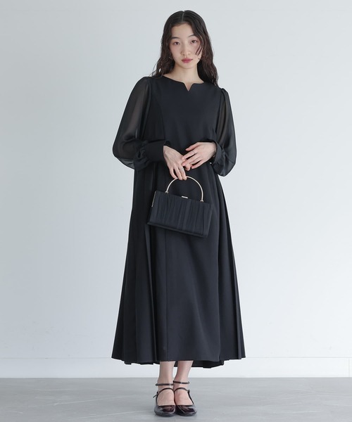 ♦新品未使用♦ebony 総プリーツワンピース パーティービジュー 付き 結婚式 総プリーツロング 結婚式ワンピース パーティードレス｜パーティー