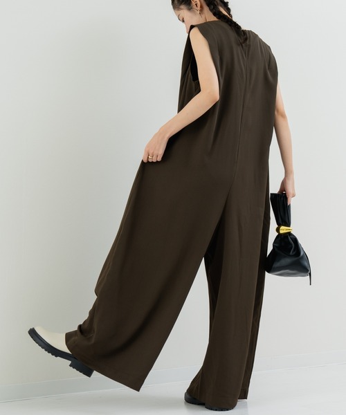 refinedworks（リファインドワークス）の「【refinedworks】着こなし自在な オールインワン！（サロペット/オーバーオール・レディース・ブラック/ブラウン・FREE）」の14枚目の写真