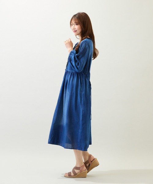 Rose Tiara(ローズティアラ)の「【手洗いOK】デニムワンピース(ワンピース・レディース・ネイビー・38)」の10枚目の写真