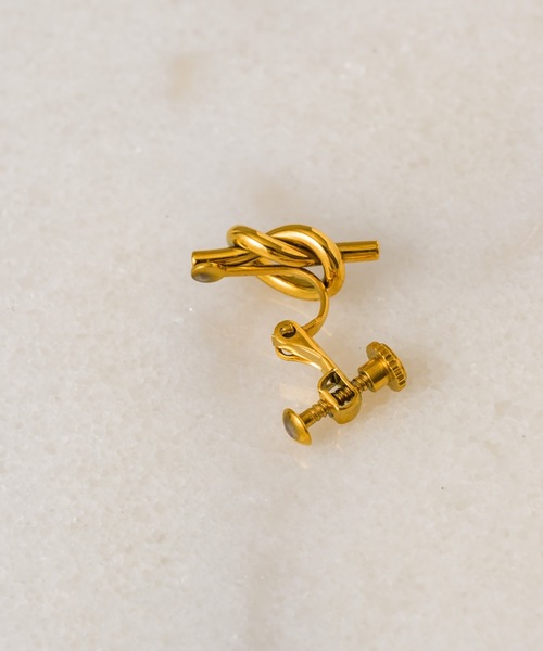 muku（ムク）の「EARRING/KNOT SIMPLE（イヤリング・レディース・シルバー/ゴールド・FREE）」の16枚目の写真