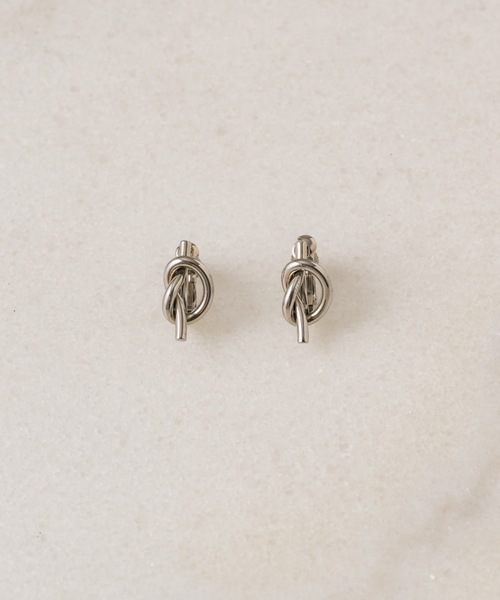 muku（ムク）の「EARRING/KNOT SIMPLE（イヤリング・レディース・シルバー/ゴールド・FREE）」の19枚目の写真