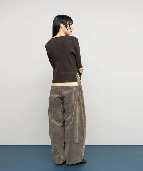 KBF（ケイビーエフ）の「コーデュロイコクーンパンツ（その他パンツ・レディース・ブラウン系その他/ブラック/ブラウン・36/38）」の22枚目の写真