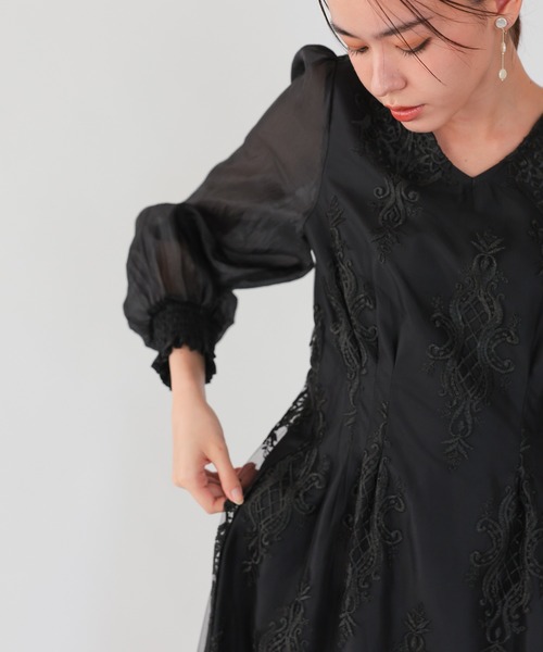 haremode(ハレモード)の「クラシカルエンブロイダリードレス(ドレス・レディース・ブラック/ライトグレー/ベージュ・S/M)」の4枚目の写真