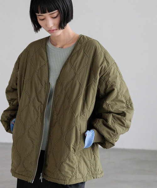 LOWRYS FARM（ローリーズファーム）の「キルティングミドルブルゾン　579778（ブルゾン・レディース・アイボリー/ブラック/カーキ/オフホワイト・FREE）」の4枚目の写真