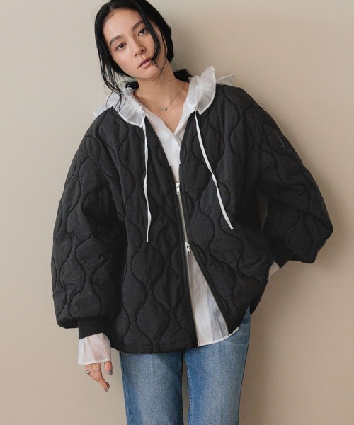 LOWRYS FARM（ローリーズファーム）の「キルティングミドルブルゾン　579778（ブルゾン・レディース・アイボリー/ブラック・FREE）」の5枚目の写真