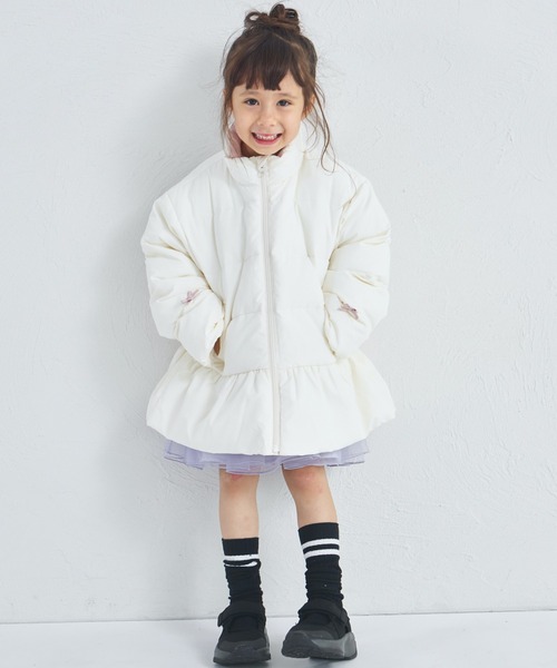 マリリンムーン レース　ブルゾン　ペプラム ベージュ　ライトアウター　光沢感 セール】【エアサーマル】ガールズ 中わた ペプラム ジャケット