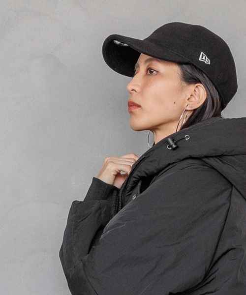 NEW ERA(ニューエラ)の「【HEREIAM】NEWERA別注/930MELTON(キャップ・レディース・ブラック/グレー・MEDIUM)」の2枚目の写真