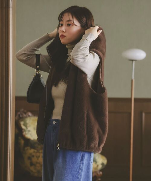 le.coeur blanc（ルクールブラン）の「ファーフードベスト（その他アウター・レディース・アイボリー/ダークブラウン・38）」の7枚目の写真