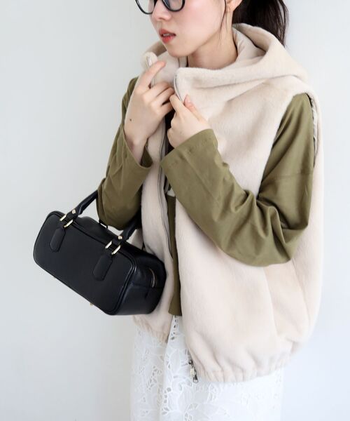 le.coeur blanc（ルクールブラン）の「ファーフードベスト（その他アウター・レディース・アイボリー/ダークブラウン・38）」の15枚目の写真