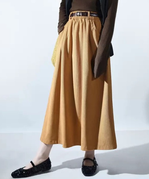 SPIGA(スピーガ)の「コーディロイギャザーロングスカート(スカート・レディース・ホワイト/ブラック/ブラウン/カーキ/イエロー/ダークグレー/ボルドー・MEDIUM/LARGE/X-LARGE)」の7枚目の写真