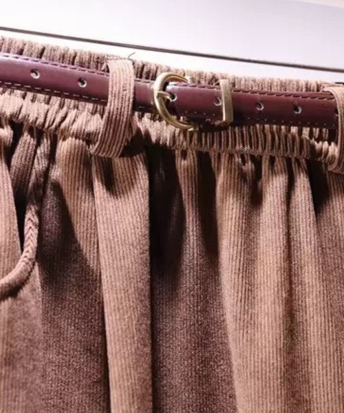 SPIGA(スピーガ)の「コーディロイギャザーロングスカート(スカート・レディース・ホワイト/ブラック/ブラウン/カーキ/イエロー/ダークグレー/ボルドー・MEDIUM/LARGE/X-LARGE)」の20枚目の写真