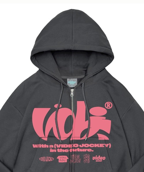 VIDEO JOCKEY／ベーシックロゴZIPパーカー（パーカー）｜Video Jockey