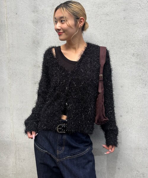 WHO'S WHO gallery(フーズフーギャラリー)の「【WEB限定】HiNTラメニットカーデ(カーディガン/ボレロ・レディース・グレー/アイボリー/ブラック・FREE)」の11枚目の写真