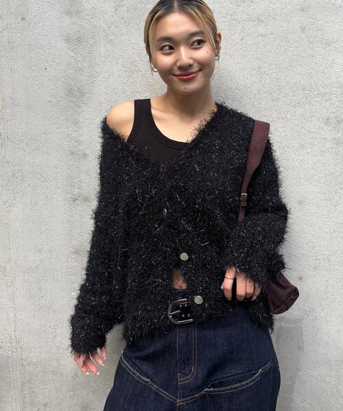 WHO'S WHO gallery(フーズフーギャラリー)の「【WEB限定】HiNTラメニットカーデ(カーディガン/ボレロ・レディース・グレー/アイボリー/ブラック・FREE)」の9枚目の写真