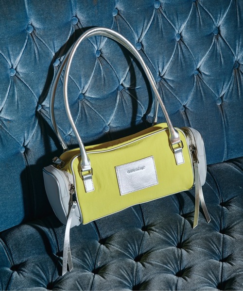 ANNA SUI NYC(アナ スイ エヌ ワイ シー)の「ANNA SUI NYC/アナ スイ エヌワイシー/2トーンカラーナイロンバッグ(トートバッグ・レディース・ワイン/ライム・F)」の4枚目の写真