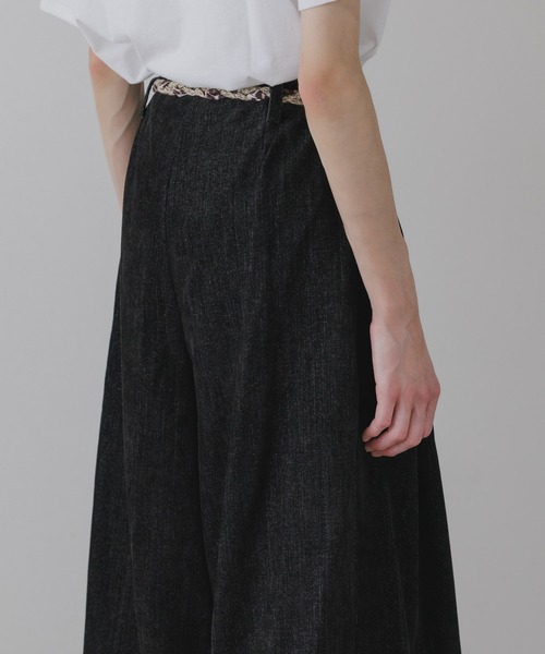 AO2(アオズ)の「Leopard-print belted wide-leg pants / レオパード柄ベルト付き ワイドパンツ(その他パンツ・レディース・ブラウン/ブラック・FREE)」の22枚目の写真