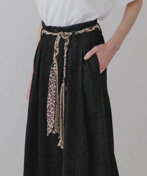 AO2(アオズ)の「Leopard-print belted wide-leg pants / レオパード柄ベルト付き ワイドパンツ(その他パンツ・レディース・ブラウン/ブラック・FREE)」の20枚目の写真