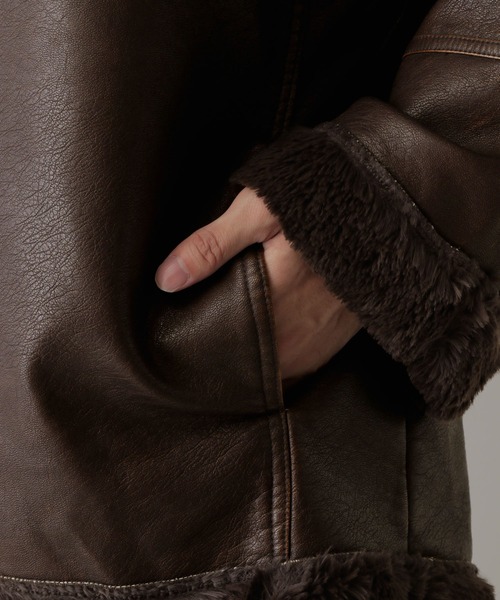 V2(ブイツー)の「V2/ファーフーディーレザージャケット(ブルゾン・メンズ・ブラウン・MEDIUM/LARGE)」の18枚目の写真