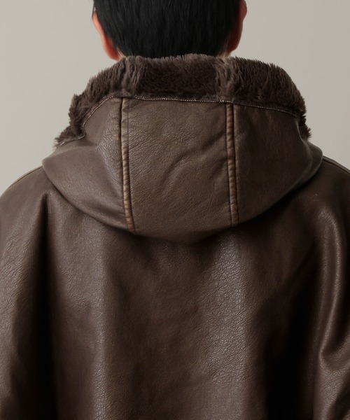 V2(ブイツー)の「V2/ファーフーディーレザージャケット(ブルゾン・メンズ・ブラウン・MEDIUM/LARGE)」の15枚目の写真