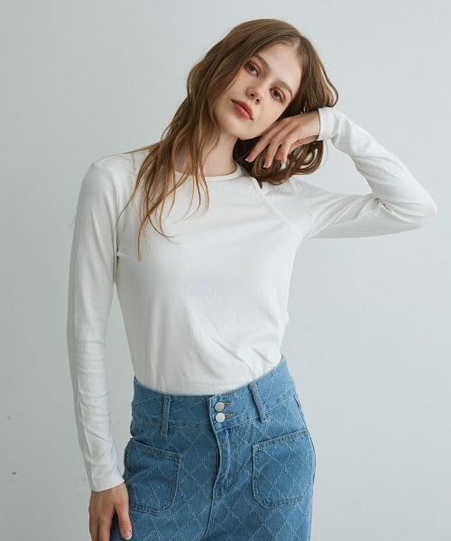 Mirette(ミレット)の「ショルダースリットロンT / Shoulder Slit Long Sleeve Tee(Tシャツ/カットソー・レディース・ブラック/オリーブ/ホワイト・FREE)」の7枚目の写真