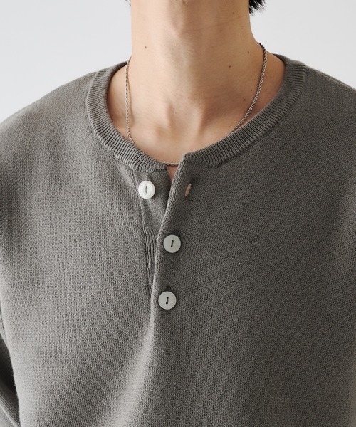 selle glant（セレグランテ）の「MILANO RIB HENLEY NECK KNIT/ミラノリブヘンリーネックニット（ニット/セーター・メンズ・ブラック/アイボリー/グレー/ブルー・SMALL/MEDIUM/LARGE）」の19枚目の写真