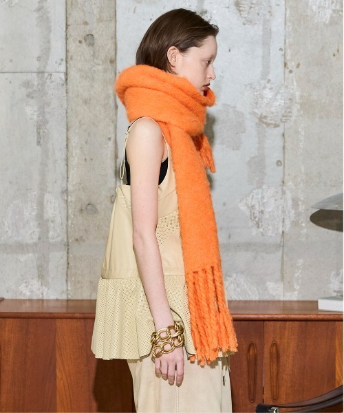 MAISON SPECIAL（メゾンスペシャル）の「Vegan Leather Peplum Tunic / ヴィーガンレザーペプラムチュニック（チュニック・レディース・ブラック/クリーム・FREE）」の8枚目の写真