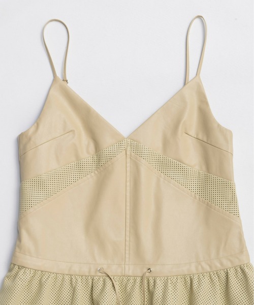 MAISON SPECIAL（メゾンスペシャル）の「Vegan Leather Peplum Tunic / ヴィーガンレザーペプラムチュニック（チュニック・レディース・ブラック/クリーム・FREE）」の13枚目の写真