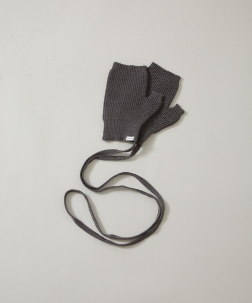 NANO universe（ナノユニバース）の「｢NJ/CLUB｣ ウールブレンド ハンドウォーマー（手袋・メンズ・グレー/レッド/ネイビー・FREE）」の2枚目の写真