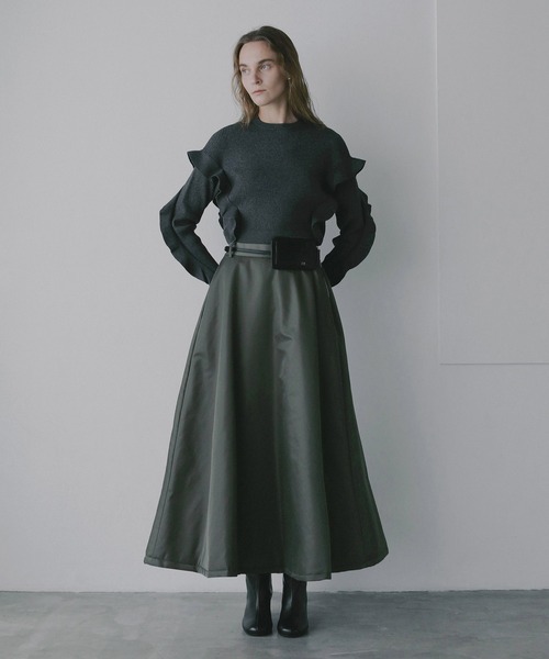 MANOF(マノフ)の「FILLING FLARED SKIRT(スカート・レディース・カーキ/ネイビー・M/S)」の3枚目の写真