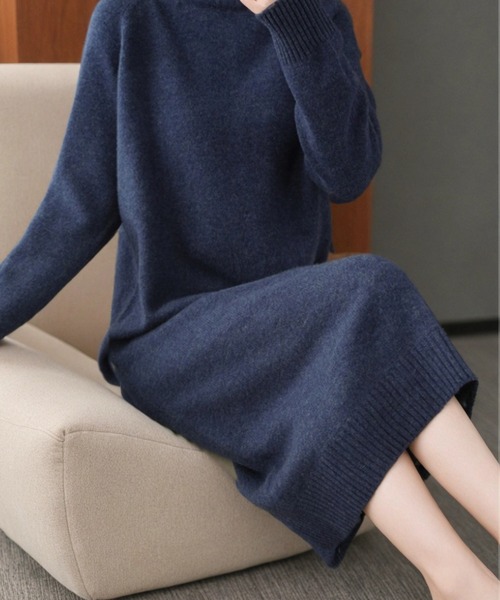cammie(キャミー)の「タートルニットミニワンピース(ワンピース・レディース・グレー/ブラック/ネイビー/ベージュ・F)」の4枚目の写真