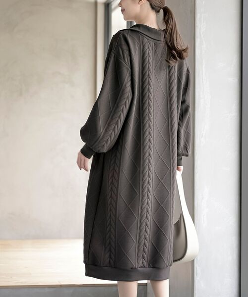 rps(アールピーエス)の「ふくれジャガードハーフZIPワンピース(ワンピース・レディース・モカ/アイボリー/ブラック・フリー)」の22枚目の写真