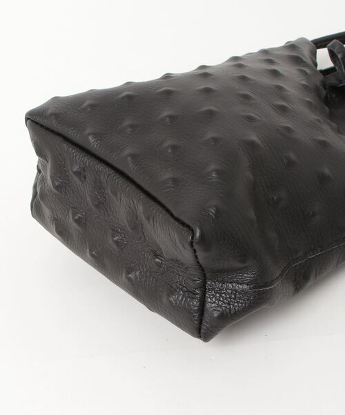 ROSE BUD(ローズバッド)の「(MILLELA FIRENZE)EMBOSSED MINI TOTE(トートバッグ・レディース・ブラック/シルバー・ONE SIZE)」の4枚目の写真