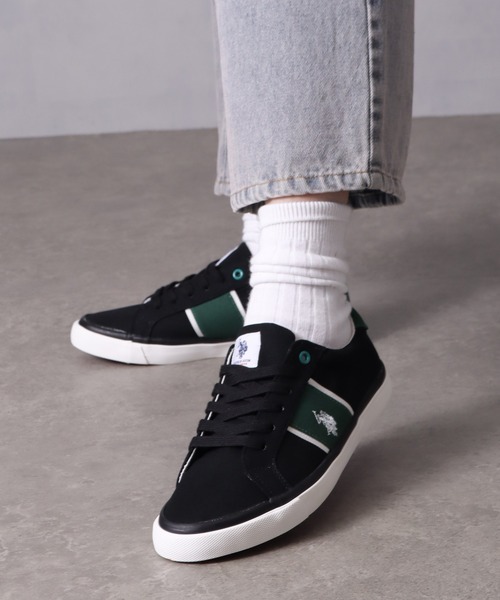 U.S. POLO ASSN.(ユーエスポロアッスン)の「【U.S. POLO ASSN./ユーエスポロアッスン】ワンポイント コートソールスニーカー(スニーカー・メンズ・ホワイト/ブラック・25.5cm/26.5cm/27.5cm/25.0cm/26.0cm/27.0cm/28.0cm)」の5枚目の写真