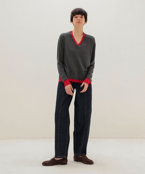 DRESSLAVE（ドレスレイブ）の「layered V neck pullover(レイヤードVネックプルオーバー)（ニット/セーター・レディース・チャコールグレー/イエロー/ベージュ/ライトグレー・38）」の10枚目の写真