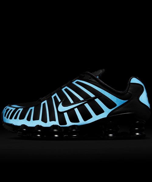 NIKE(ナイキ)の「NIKE SHOX TL IH1338-002(スニーカー・メンズ・ブラック・27cm/27.5cm/26.5cm/28cm/26cm/28.5cm)」の9枚目の写真
