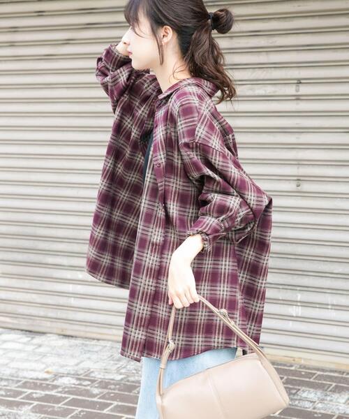 ITEMS URBANRESEARCH（アイテムズ アーバンリサーチ）の「起毛チェックルーズシャツ（シャツ/ブラウス・レディース・レッド/ブラウン/ネイビー・FREE）」の7枚目の写真