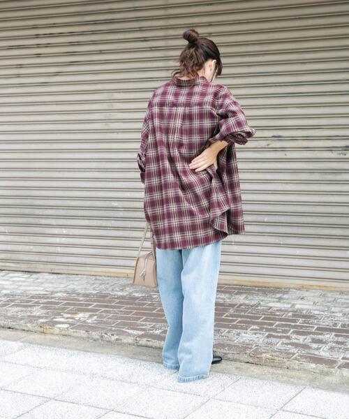 ITEMS URBANRESEARCH（アイテムズ アーバンリサーチ）の「起毛チェックルーズシャツ（シャツ/ブラウス・レディース・レッド/ブラウン/ネイビー・FREE）」の19枚目の写真