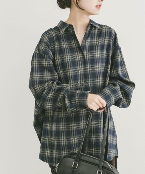 ITEMS URBANRESEARCH(アイテムズ アーバンリサーチ)の「起毛チェックルーズシャツ(シャツ/ブラウス・レディース・レッド/ブラウン/ネイビー・FREE)」の10枚目の写真