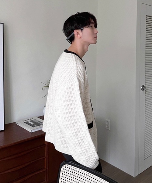 NOWLE（ノウル）の「【NOWLE】バイカラー パイピング ニット カーディガン（カーディガン/ボレロ・メンズ・オフホワイト・MEDIUM/LARGE/X-LARGE）」の22枚目の写真