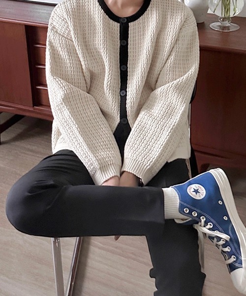 NOWLE（ノウル）の「【NOWLE】バイカラー パイピング ニット カーディガン（カーディガン/ボレロ・メンズ・オフホワイト・MEDIUM/LARGE/X-LARGE）」の13枚目の写真