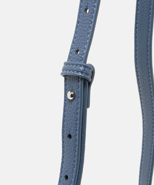 green label relaxing（グリーンレーベルリラクシング）の「シボ レザーライク ミニ ショルダーバッグ トートバッグ（ショルダーバッグ・メンズ・グレー系/コバルトブルー/ブラック/ベージュ・FREE）」の13枚目の写真