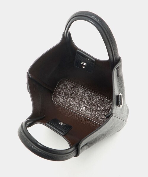 green label relaxing（グリーンレーベルリラクシング）の「シボ レザーライク ミニ ショルダーバッグ トートバッグ（ショルダーバッグ・メンズ・グレー系/コバルトブルー/ブラック/ベージュ・FREE）」の20枚目の写真