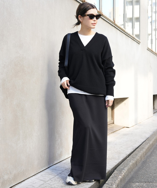 Deuxieme Classe（ドゥーズィエムクラス）の「*追加 OLBIA Vネック プルオーバー（ニット/セーター・レディース・ブラック/ベージュ・FREE）」の3枚目の写真