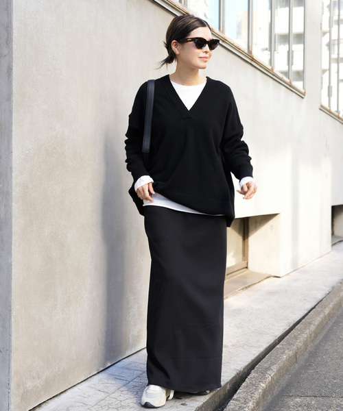 Deuxieme Classe（ドゥーズィエムクラス）の「*追加 OLBIA Vネック プルオーバー（ニット/セーター・レディース・ブラック/ベージュ・FREE）」の6枚目の写真