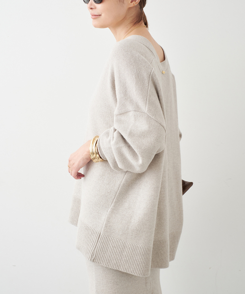 Deuxieme Classe（ドゥーズィエムクラス）の「*追加 OLBIA Vネック プルオーバー（ニット/セーター・レディース・ブラック/ベージュ・FREE）」の20枚目の写真