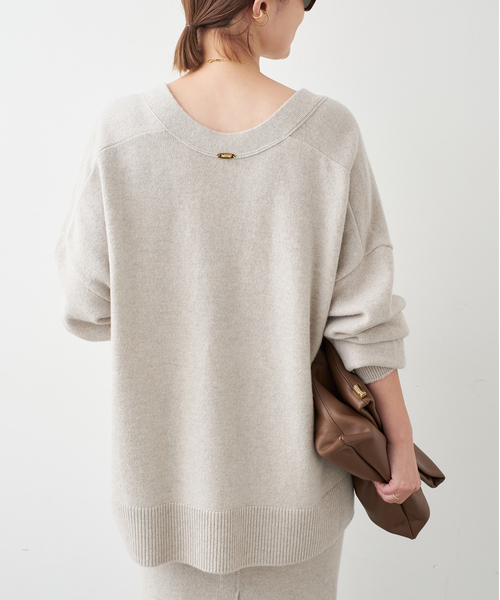 Deuxieme Classe（ドゥーズィエムクラス）の「*追加 OLBIA Vネック プルオーバー（ニット/セーター・レディース・ブラック/ベージュ・FREE）」の22枚目の写真