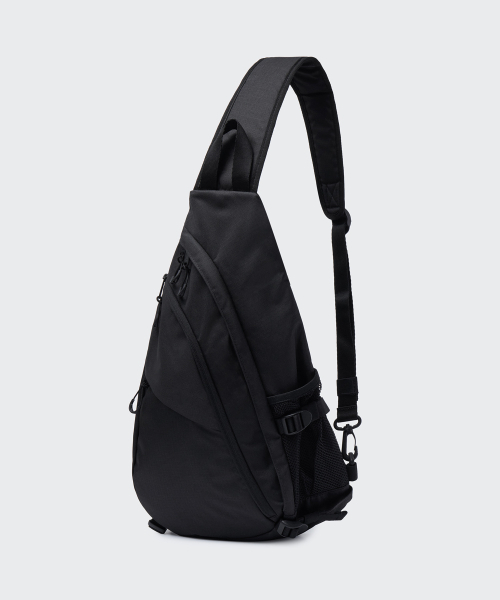MUSINSA STANDARD（ムシンサスタンダード）の「リップストップユーティリティスリングバッグ[ブラック]（メッセンジャーバッグ・レディース・その他・FREE）」の5枚目の写真